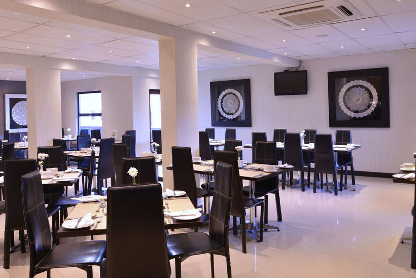 Protea Hotel Hatfield 1