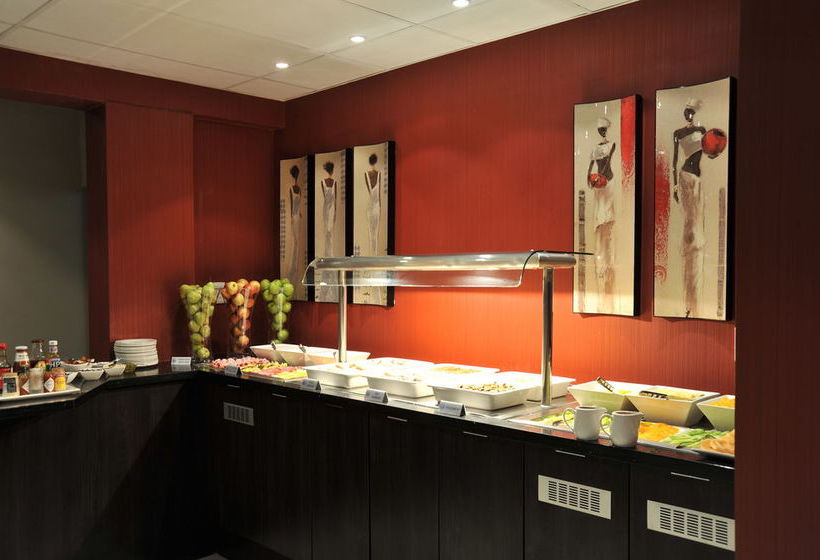 Protea Hotel Hatfield 11