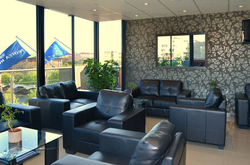 Protea Hotel Hatfield 2