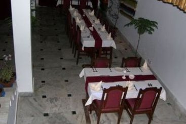 Hotel Chumbi Residency 8