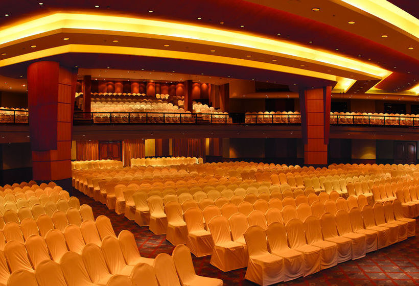 Hotel The Marriott Hyderabad Convention Centre 8