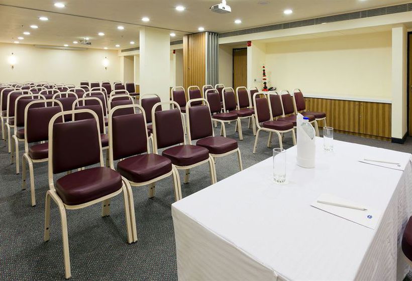Hotel Hampton Inn By Hilton Vadodara Alkapuri 9