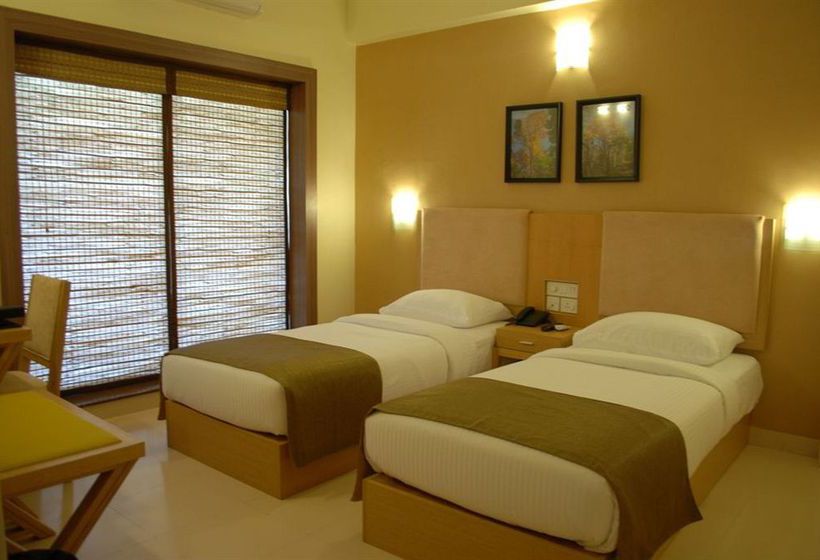 Sandalwood Hotel & Retreat 2