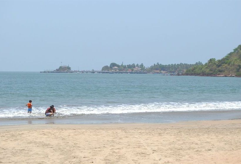 Sandalwood Hotel & Retreat 8