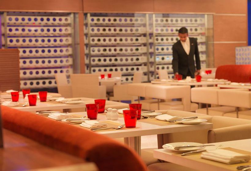 Hotel Radisson Blu Greater Noida 1