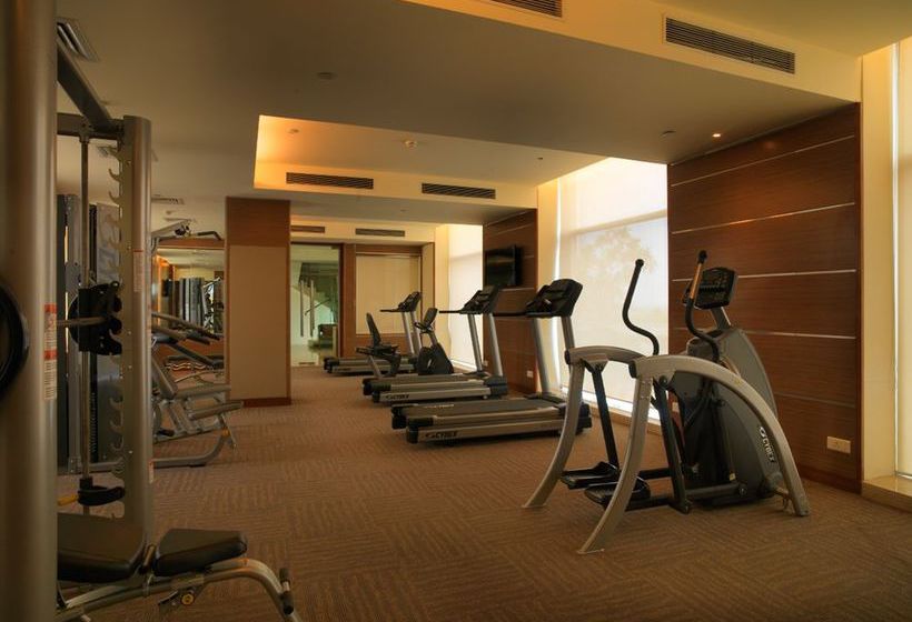 Hotel Radisson Blu Greater Noida 12