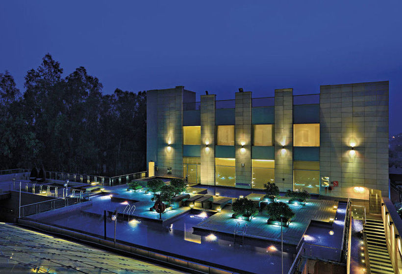Hotel Radisson Blu Greater Noida 18