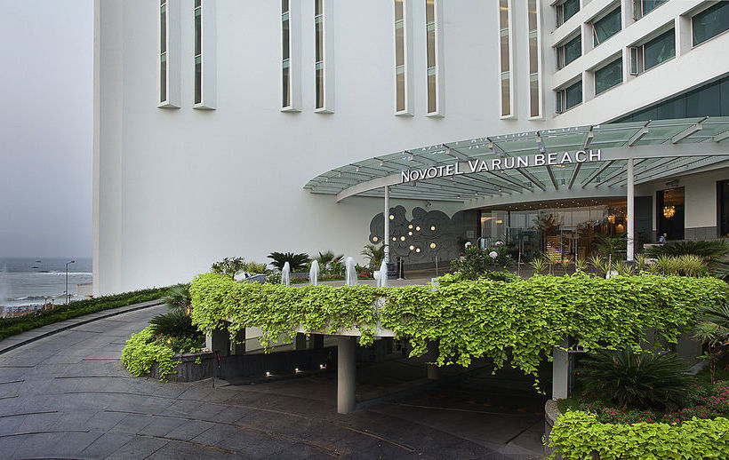 Novotel Visakhapatnam Varun Beach 17