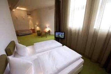 Hotel Wyndham Garden Berlin Mitte 16