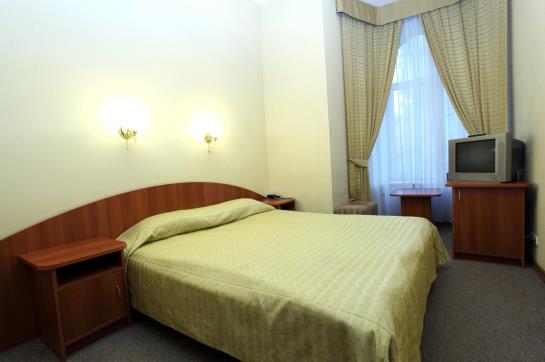 Pilau Hostel On Nevsky Prospect 10