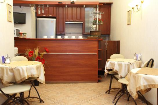 Pilau Hostel On Nevsky Prospect 13