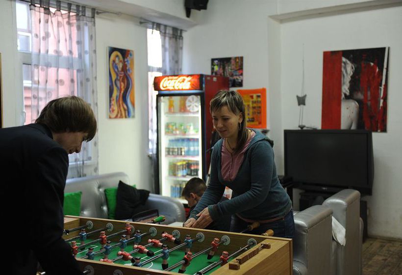 Albergue Fabrika Hostel & Gallery 3