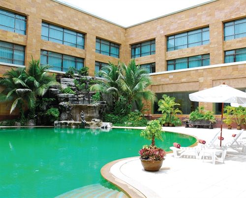 Iyara Park Hotel & Resort 5