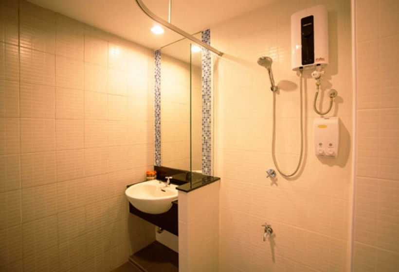 Hotel Baan Napat Mansion 10