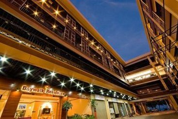 Hotel Baywalk Residence Pattaya by Thaiwat 3