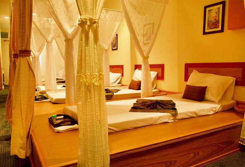 The Color Living Hotel