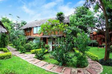 Hotel Yoko Riverkwai Resort 1