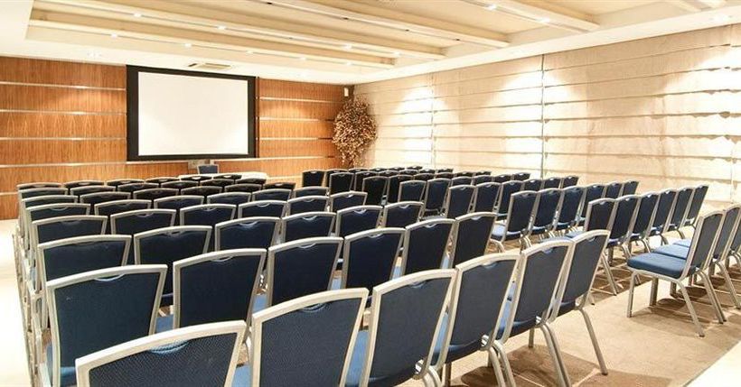 Hotel Residency Andheri 8