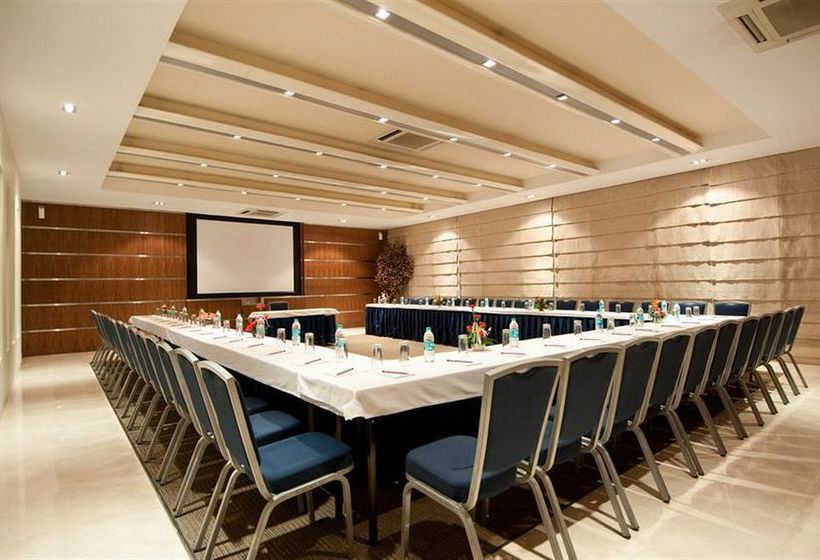 Hotel Residency Andheri 9