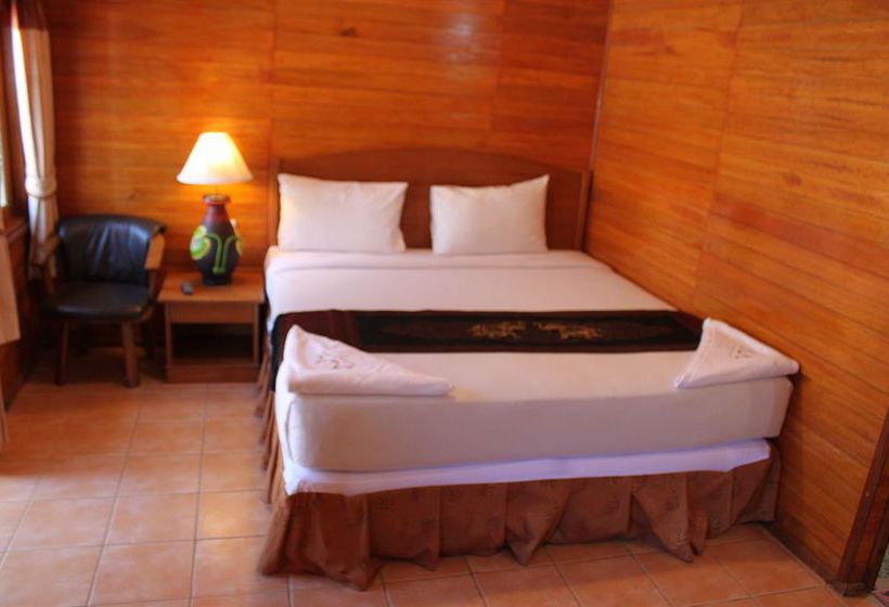 Hotel Tommy Resort 13