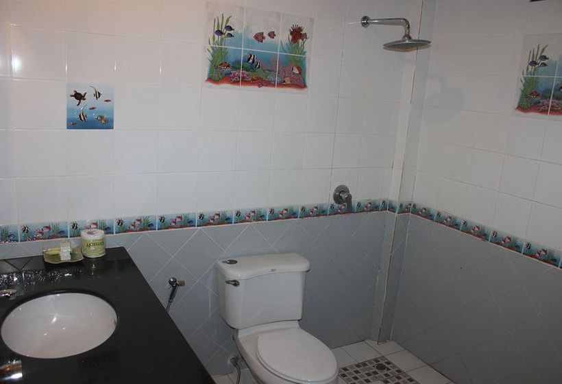 Hotel Tommy Resort 7