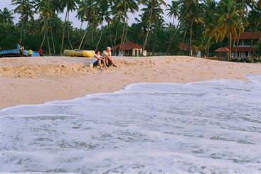 Hotel Pozhiyoram Beach Resort 5