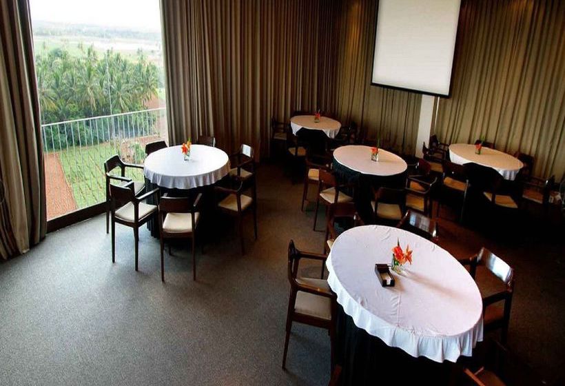 Holiday Inn Hotel & Suites Bengaluru Whitefield 15