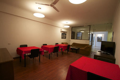 Luxury Suites & Hotels 4