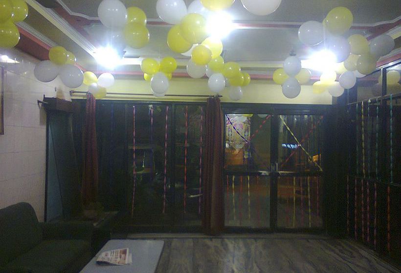 Hotel Aditya Palace 4