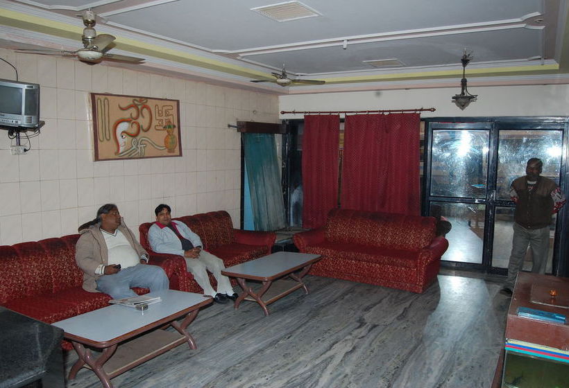 Hotel Aditya Palace 6