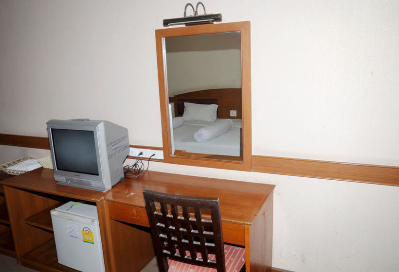 Hotel Ayuttaya Thanee 10