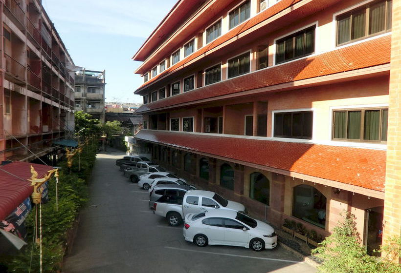 Hotel Ayuttaya Thanee 18