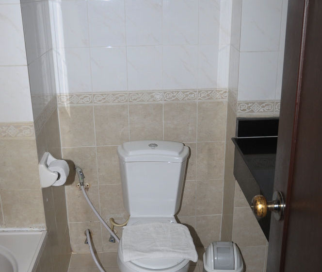 Hotel Ayuttaya Thanee 20