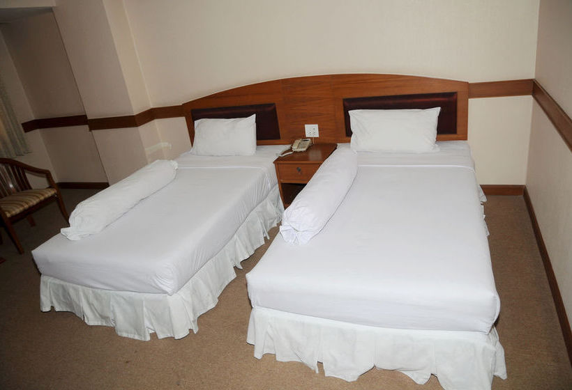 Hotel Ayuttaya Thanee 3