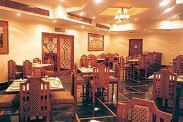 Hotel Golden Tulip Udaipur 2