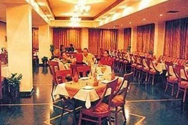 Hotel Golden Tulip Udaipur 3