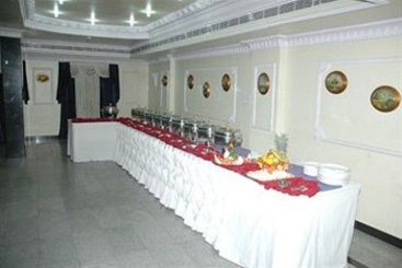 Hotel I K London Residency 9