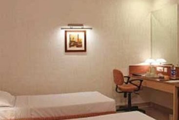 Walnut Budget Hotel 5