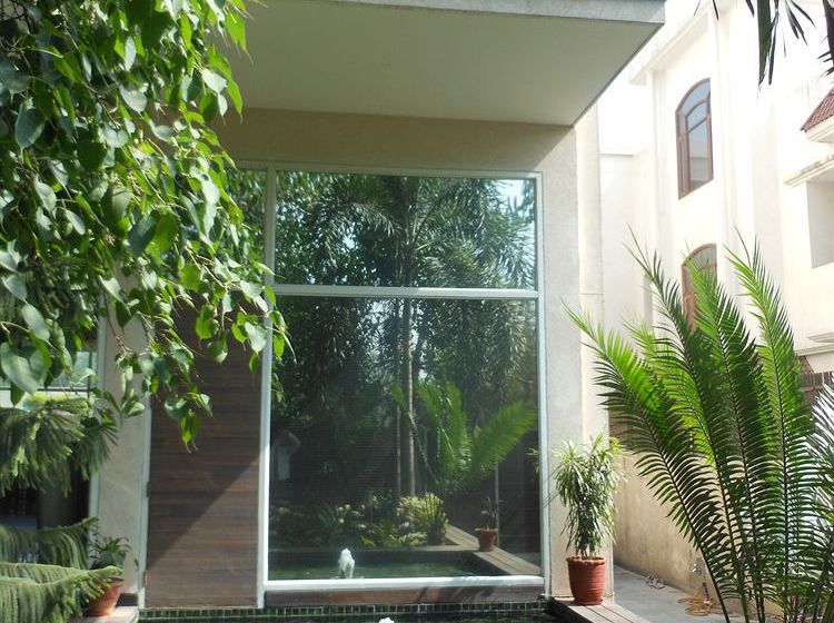 Hotel RnB Select The Clover Gurgaon