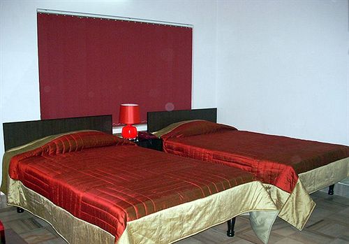 Hotel Casa Salt Lake Gd309 Sector3 1