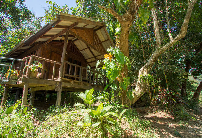 Hotel Khao Sok Riverside Cottages 16