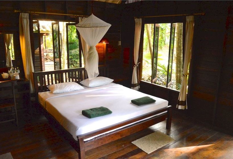Hotel Khao Sok Riverside Cottages 19