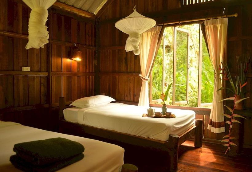 Hotel Khao Sok Riverside Cottages 9