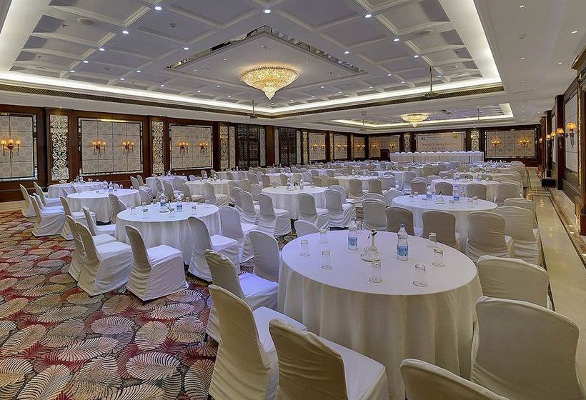 Hotel Mayfair Convention 4