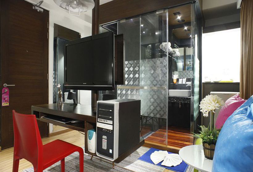 The Color Kata Hotel 10