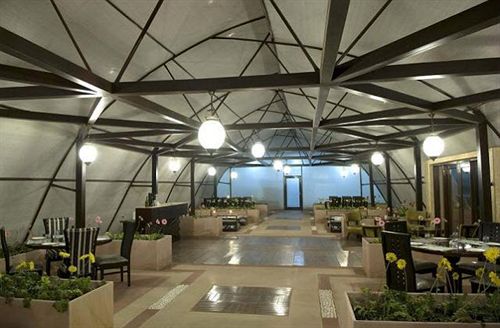 Resort The Greenhouse 8