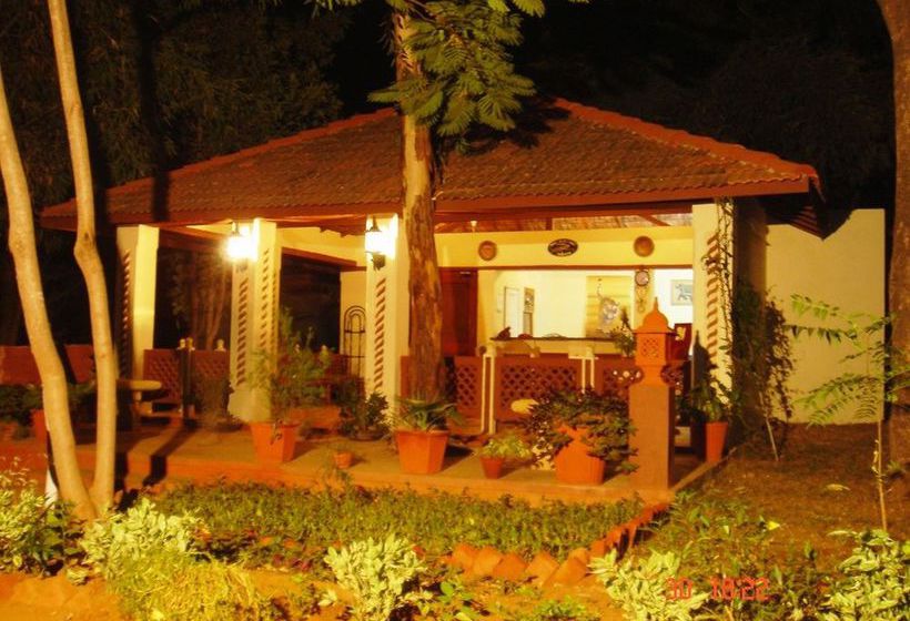 Tiger Moon Resort 15