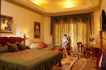 Hotel Hillock Mount Abu 13