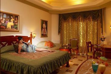 Hotel Hillock Mount Abu 14