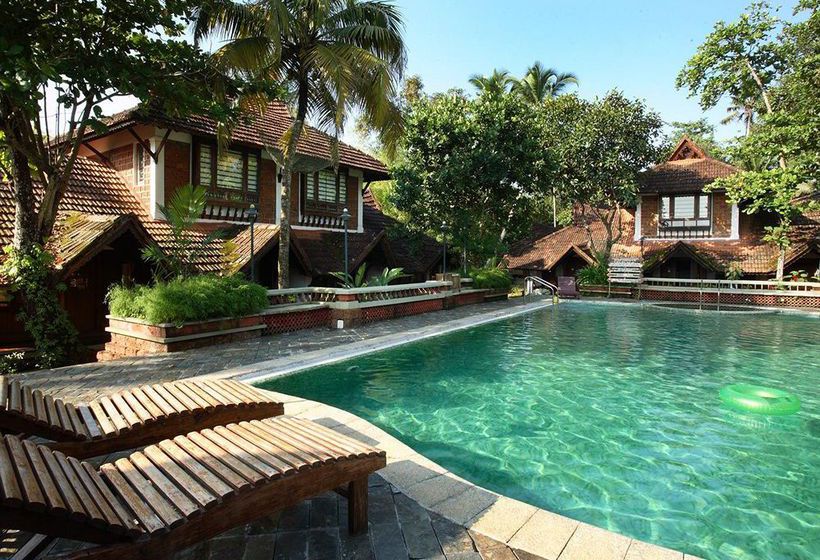 Hotel Punnamada Back Water Resort 19